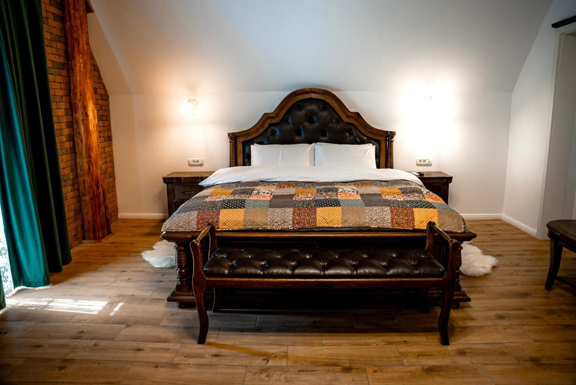 Ghimbav Boutique Marlen Bed & Breakfast エクステリア 写真