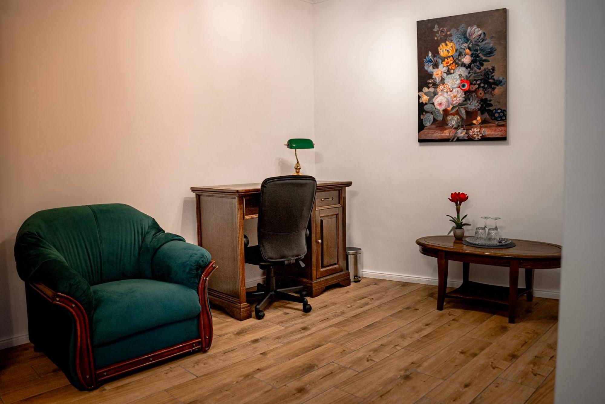 Ghimbav Boutique Marlen Bed & Breakfast エクステリア 写真