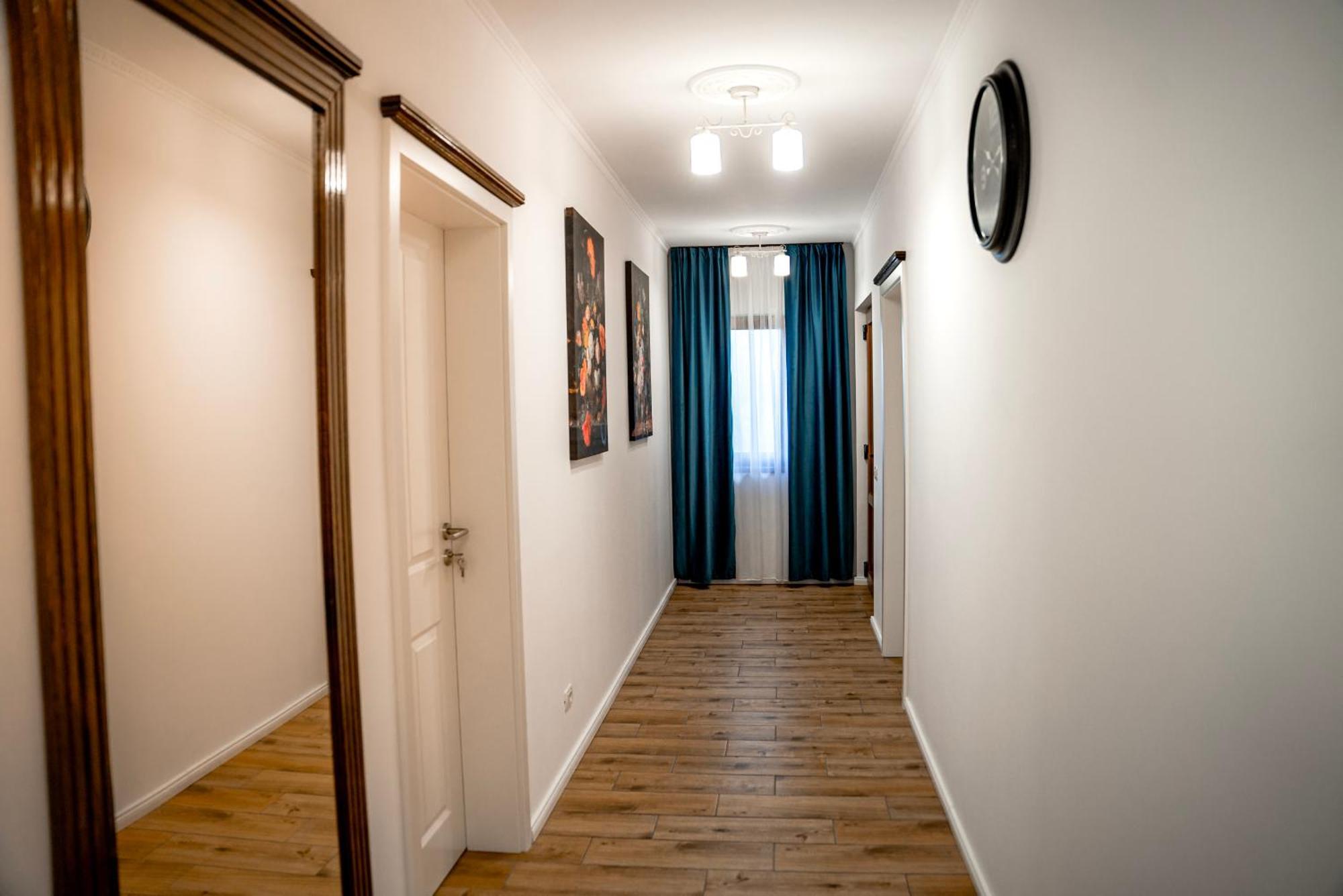 Ghimbav Boutique Marlen Bed & Breakfast エクステリア 写真